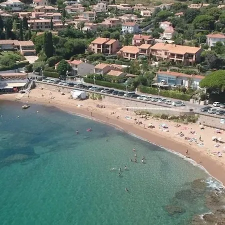 Residences Des Peyrons Vue Et Les Iles D'or
